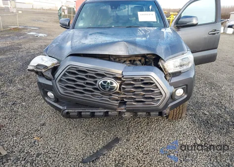 2021 Toyota Tacoma Trd Off-Road z USA, uszkodzony, nr VIN 3TMDZ5BNXMM112711